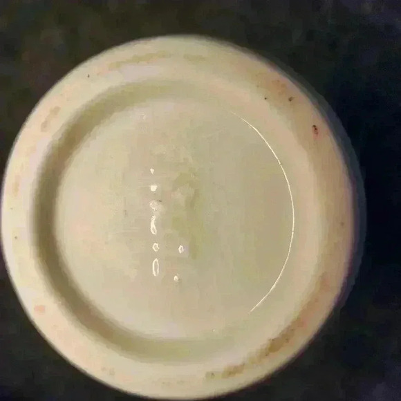 Japanese Floral Hand Painted Vase 6” Tall Gifts From Around The World Gold Trim - Picture 5 of 7